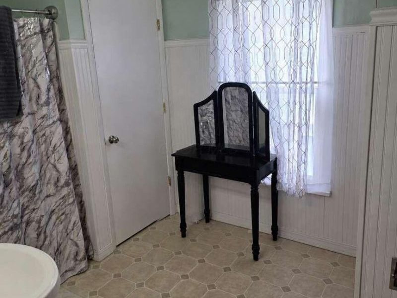 219 N Leighton Street , Kenton, OH 43326 Photo 8