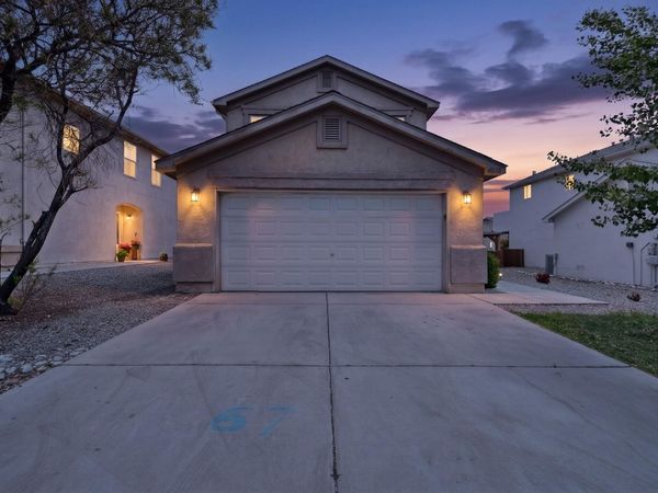 9924 Cerro Largo Place NW, Albuquerque, NM 87114