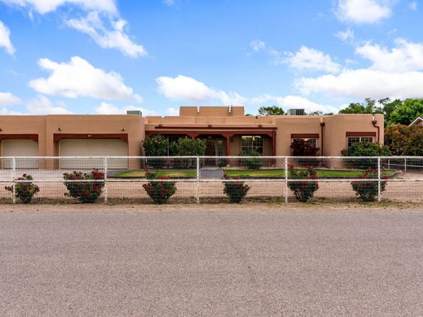 41 Inspiration Drive, Los Lunas, NM 87031