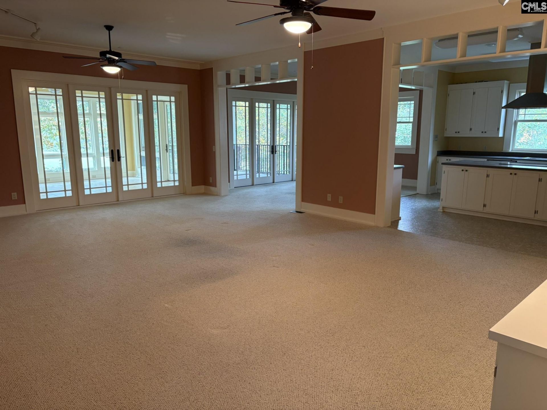 159 Greenside Drive  Photo 12