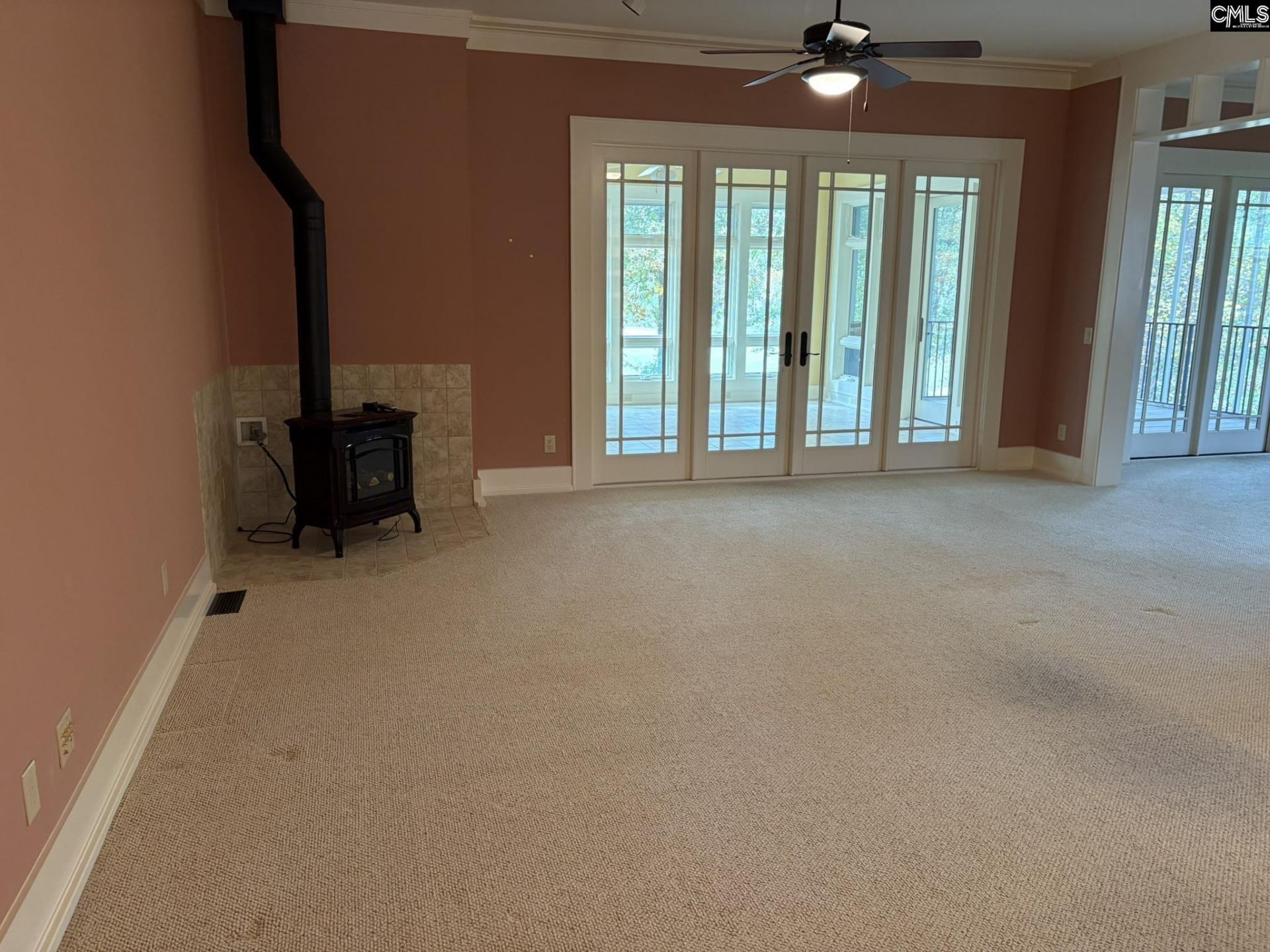 159 Greenside Drive  Photo 13