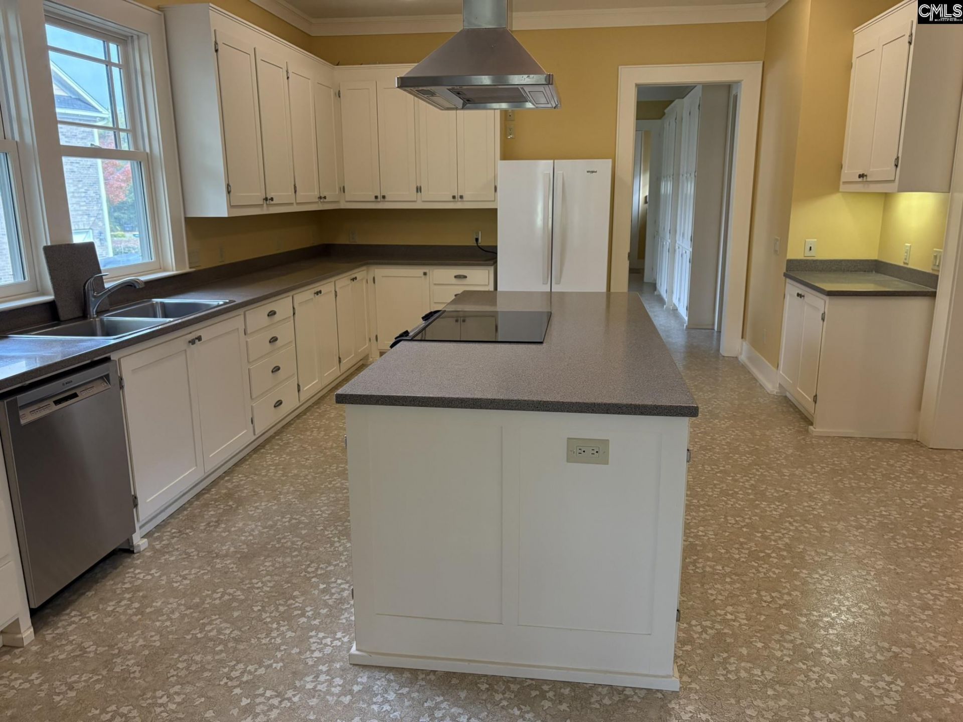 159 Greenside Drive  Photo 16
