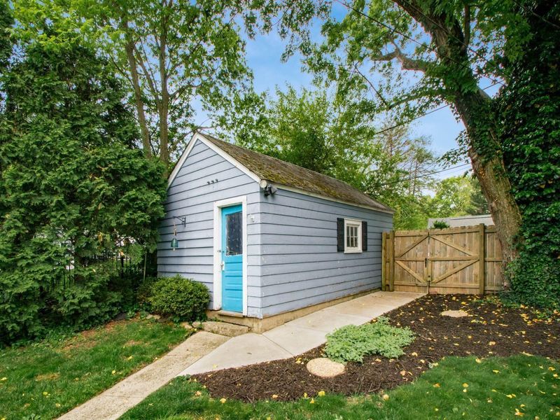 197 W Henderson Road, Columbus, OH 43214 Photo 39