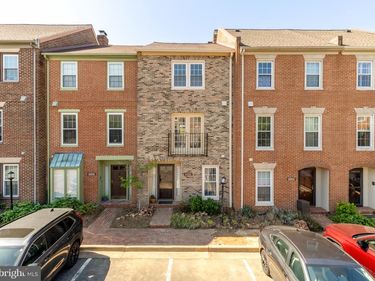 6701 WASHINGTON BOULEVARD, Unit D, ARLINGTON, VA 22213