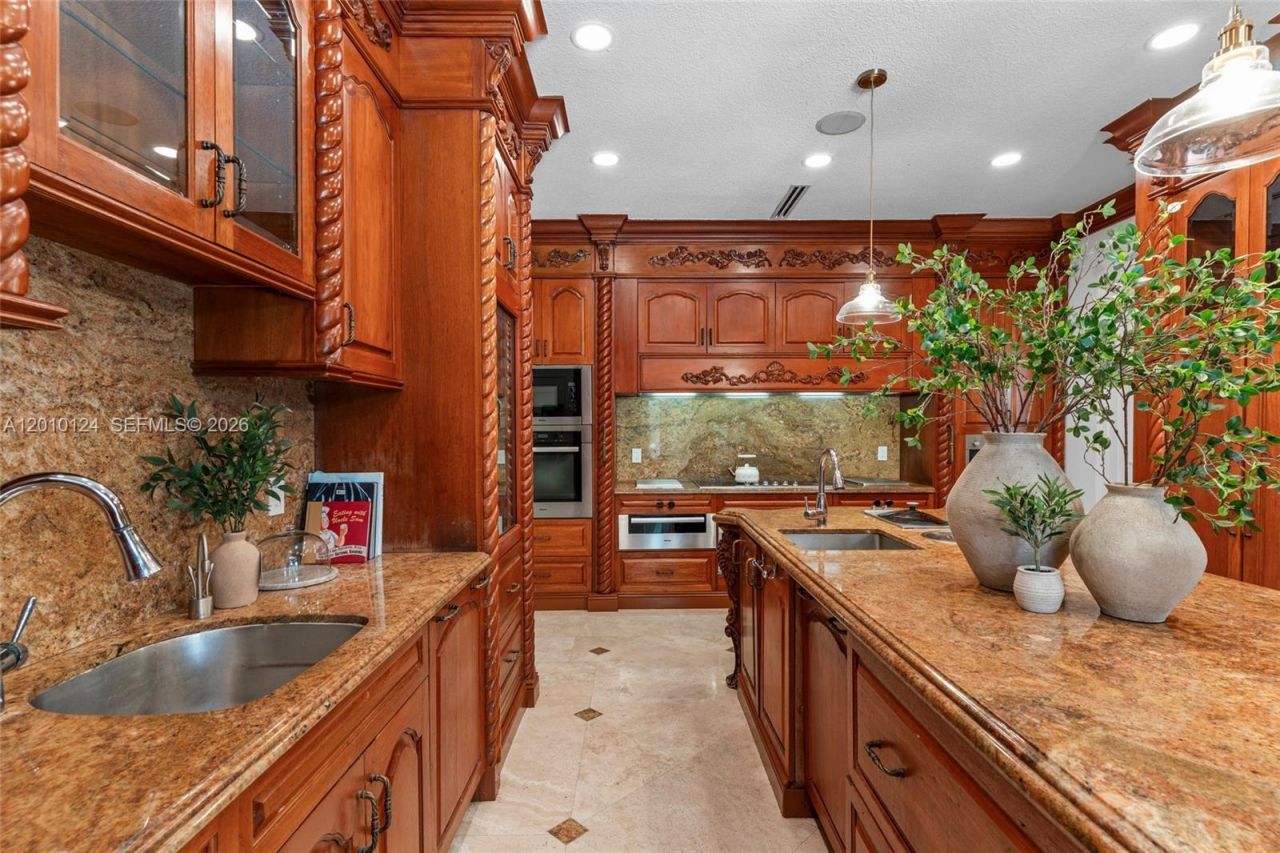 9400 Old Cutler Rd , Coral Gables, FL 33156 Photo
