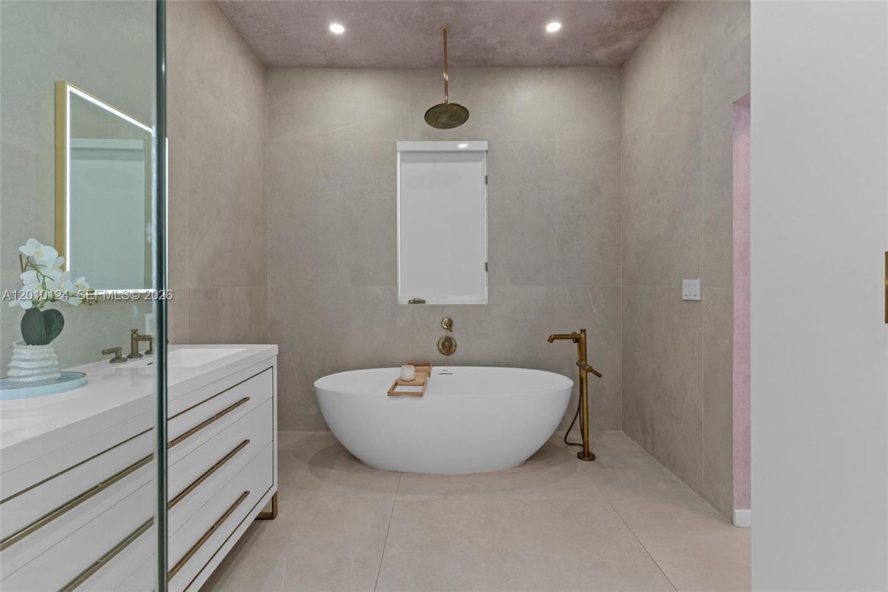 9400 Old Cutler Rd , Coral Gables, FL 33156 Photo