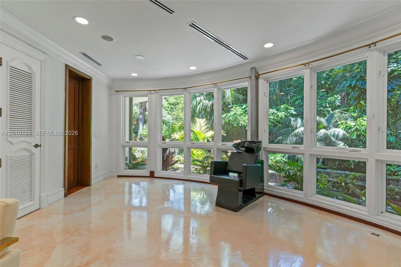 9400 Old Cutler Rd , Coral Gables, FL 33156 Photo