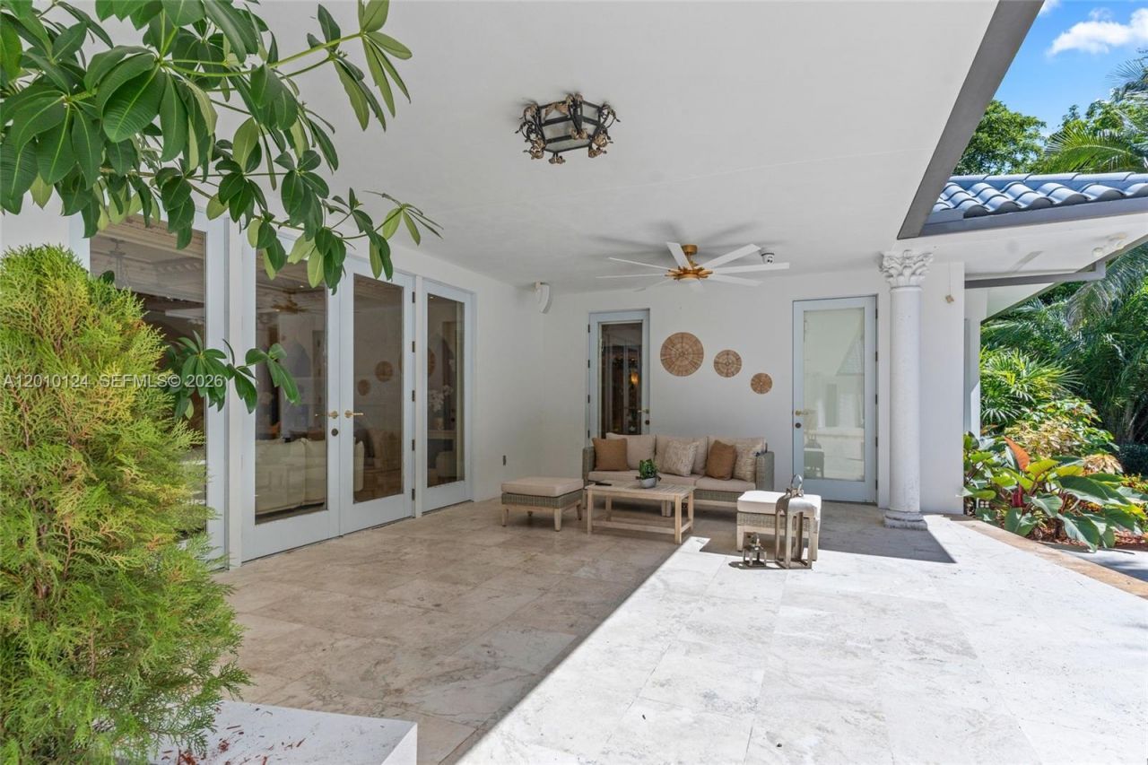 9400 Old Cutler Rd , Coral Gables, FL 33156 Photo