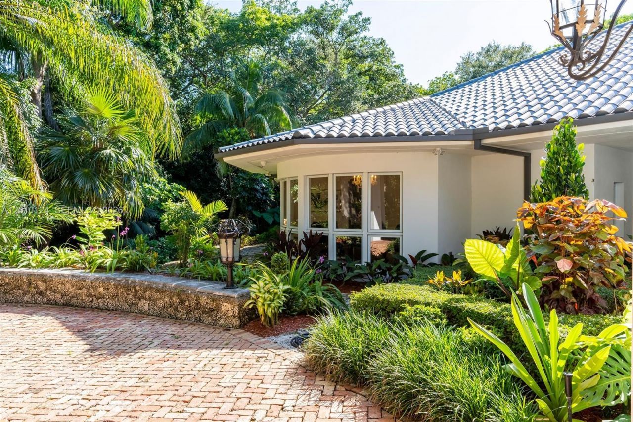 9400 Old Cutler Rd , Coral Gables, FL 33156 Photo