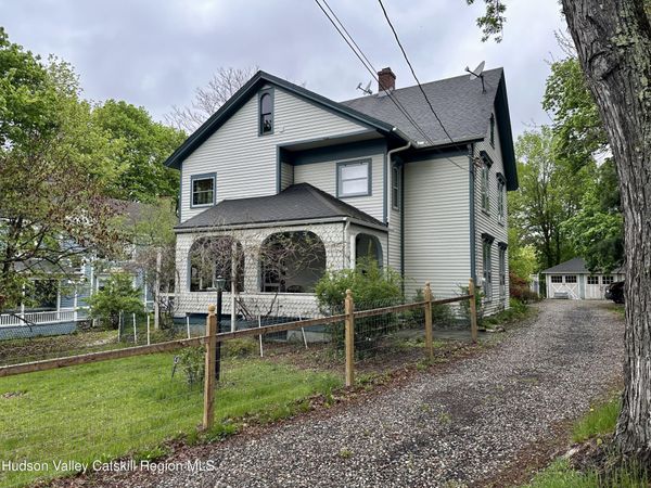 5 Fairview Avenue, Chatham, NY 12037
