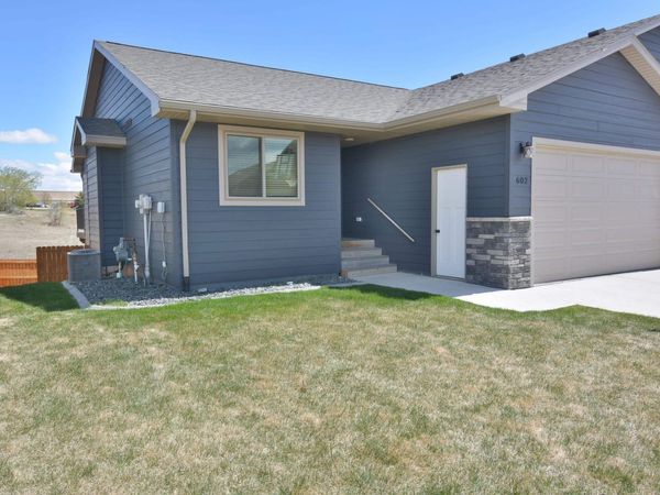 602 COPPERFIELD DR, Rapid City, SD 57703