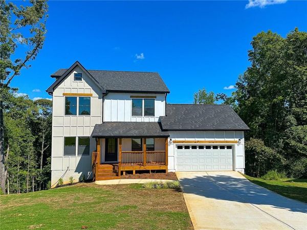 5719 Calm Valley Point , Flowery Branch, GA 30542