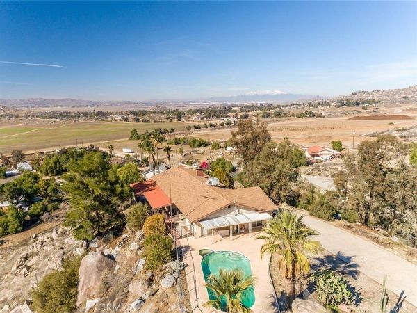 30321 Norden, Homeland, CA 92548