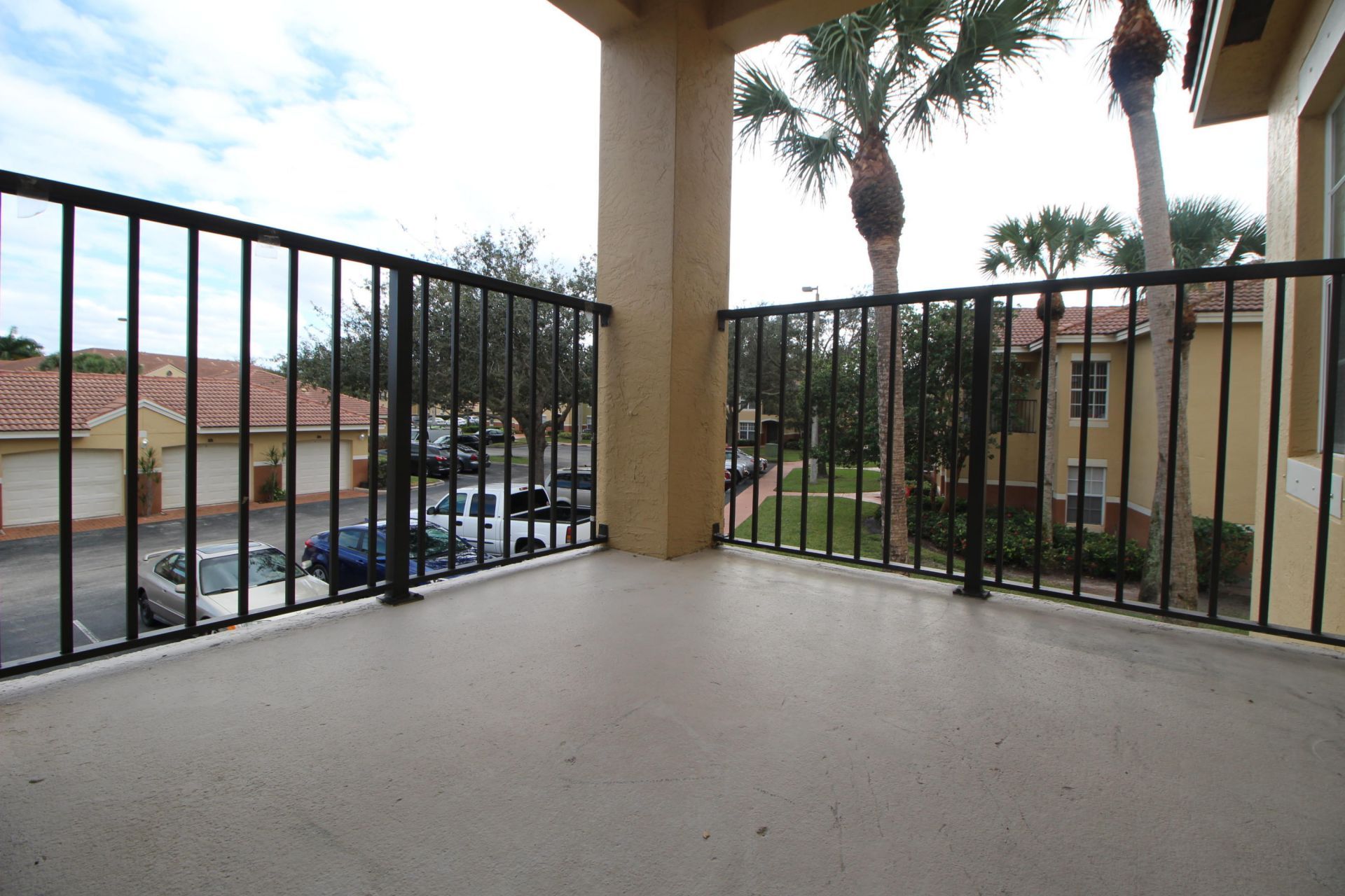 10360 S Fox Trail Road, Unit 1602, Royal Palm Beach, FL 33411 Photo