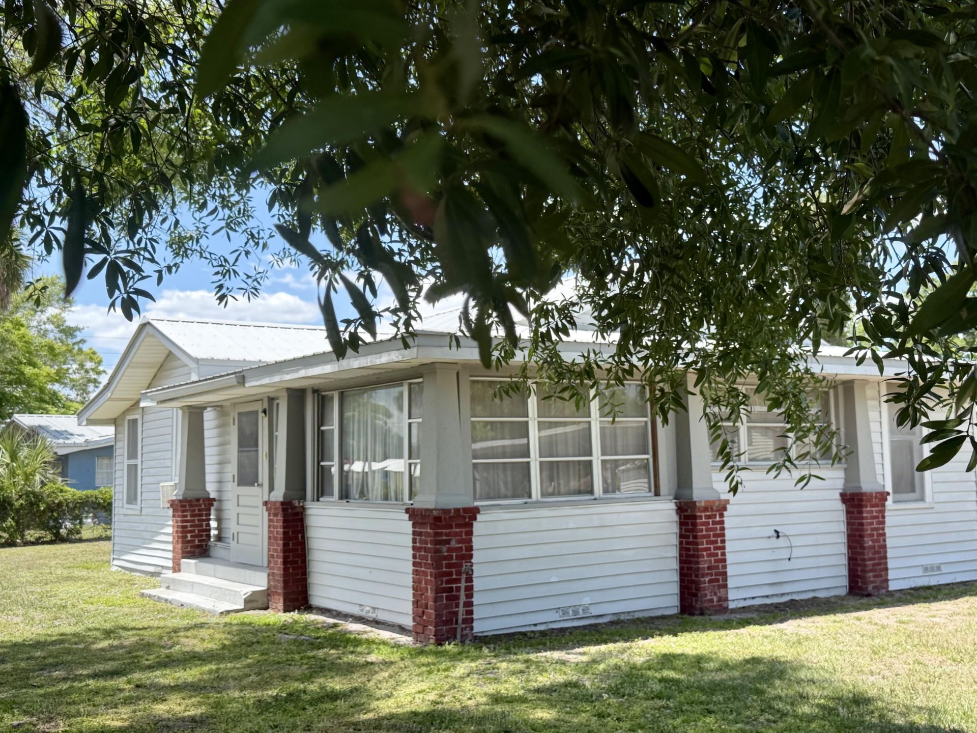 207 SE 4th Street, Okeechobee, FL 34974 Photo
