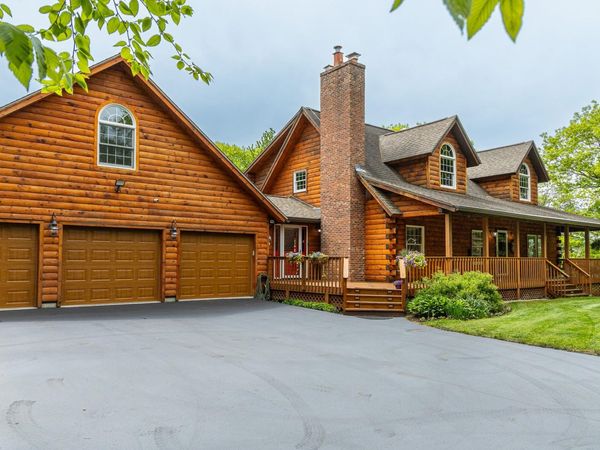 693 Fitzwilliam Road, Richmond, NH 03470