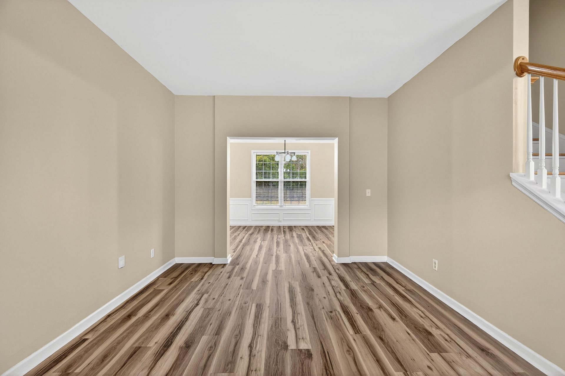 176 Thousand Oaks Circle Photo 5