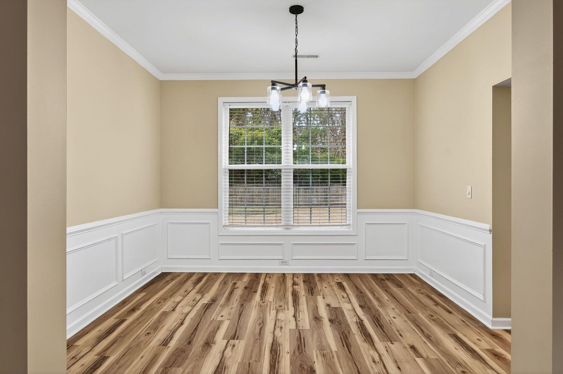 176 Thousand Oaks Circle Photo 6