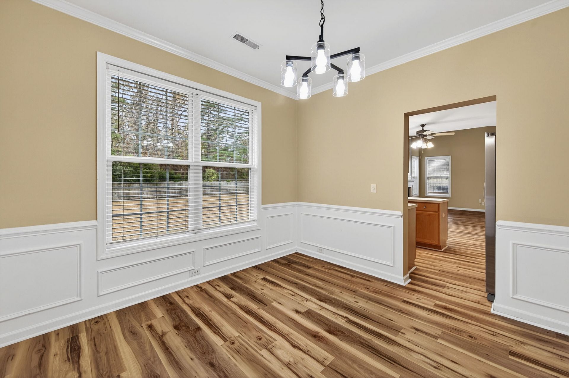 176 Thousand Oaks Circle Photo 7