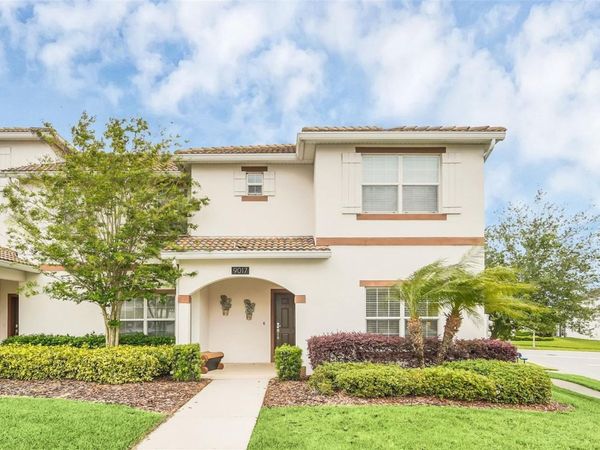 9017 DOGLEG DRIVE , DAVENPORT, FL 33896