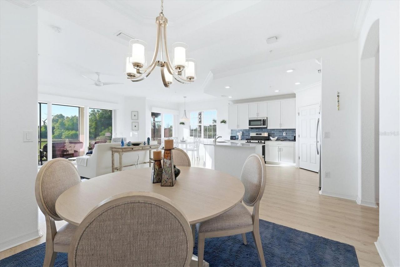 7346 Divot Loop, Unit 12B, Bradenton, FL 34202 Photo