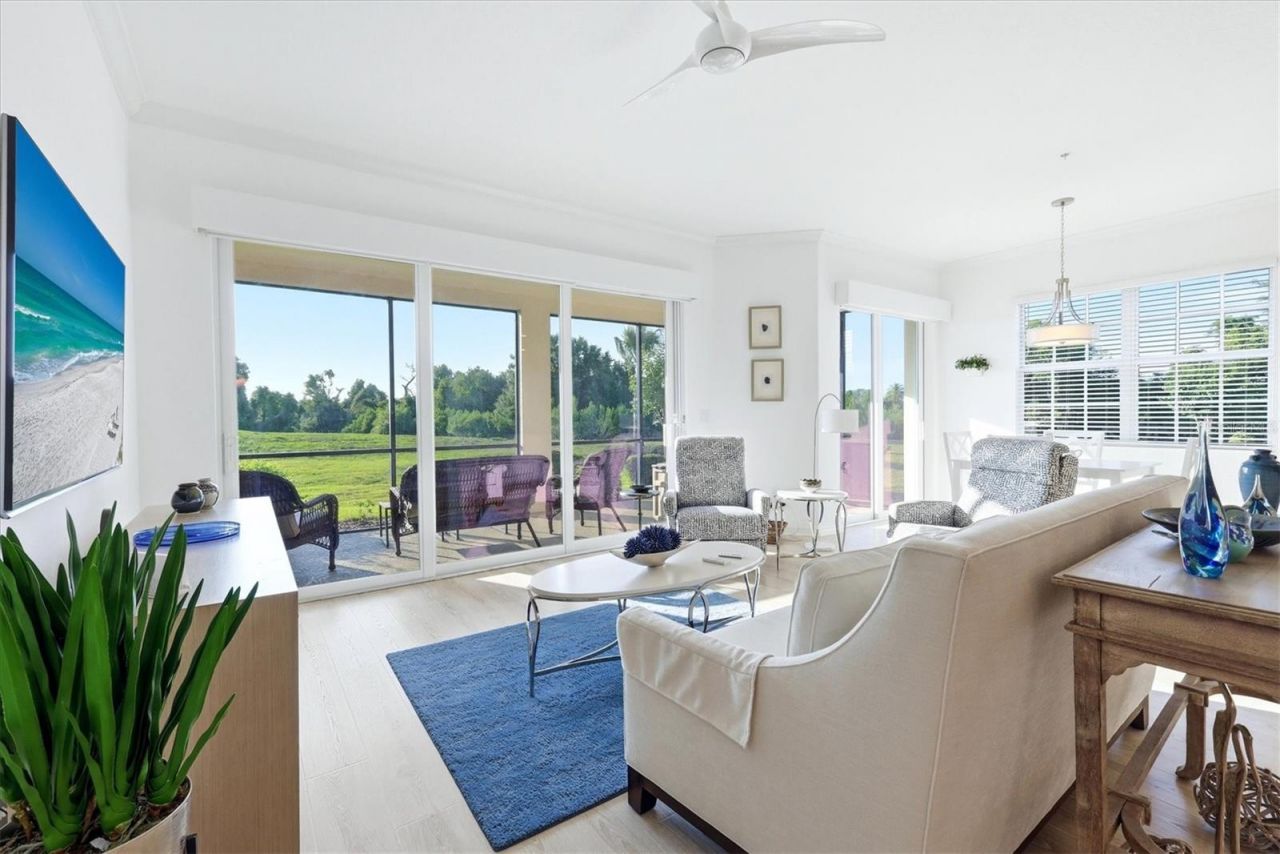 7346 Divot Loop, Unit 12B, Bradenton, FL 34202 Photo