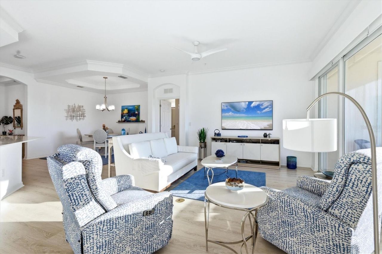 7346 Divot Loop, Unit 12B, Bradenton, FL 34202 Photo