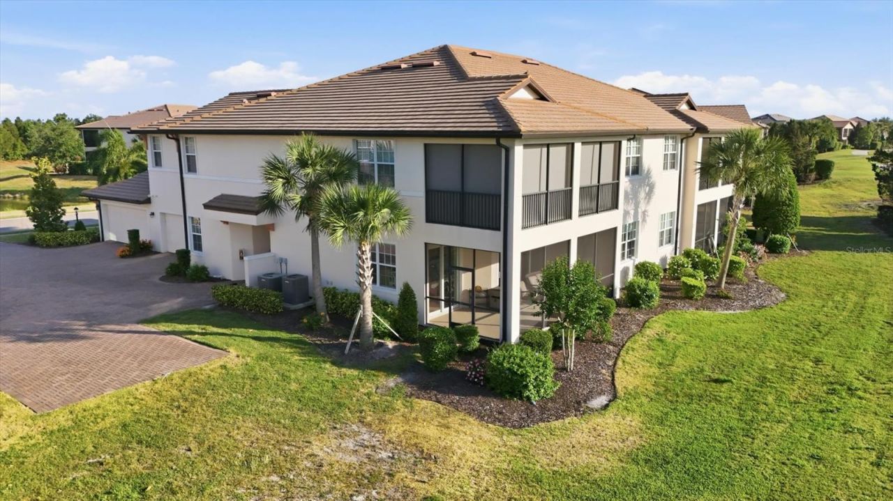 7346 Divot Loop, Unit 12B, Bradenton, FL 34202 Photo