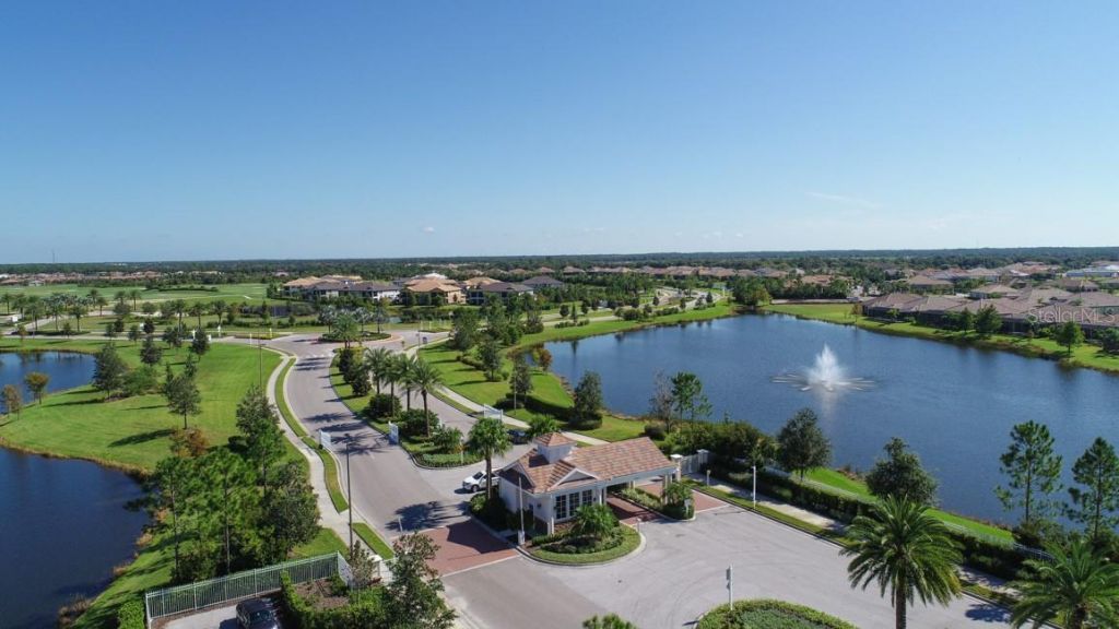 7346 Divot Loop, Unit 12B, Bradenton, FL 34202 Photo