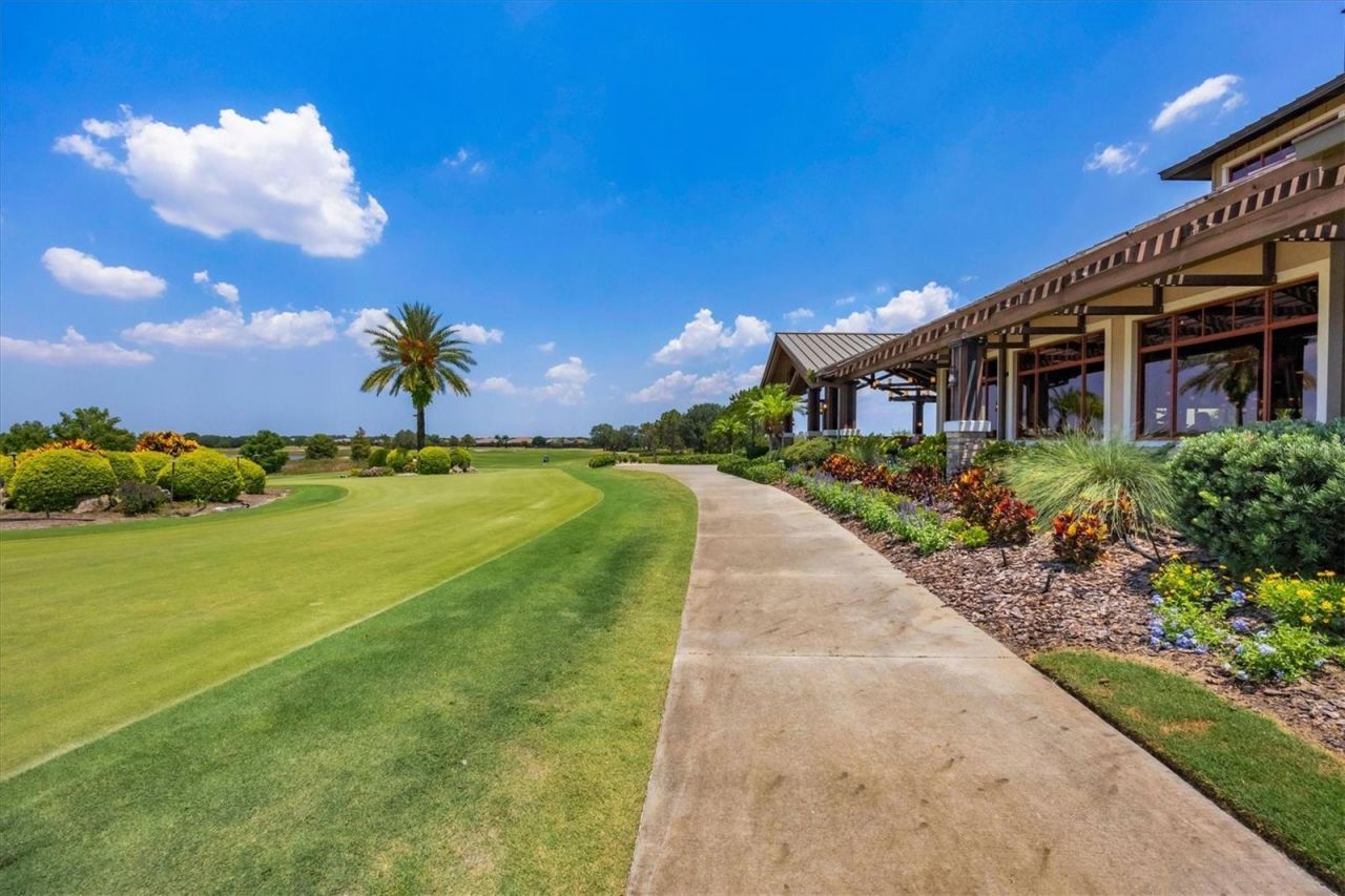 7346 Divot Loop, Unit 12B, Bradenton, FL 34202 Photo