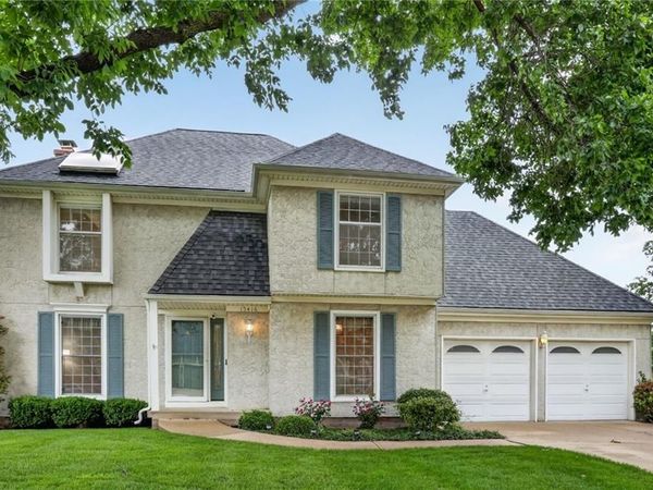 15416 W 94th Terrace, Lenexa, KS 66219
