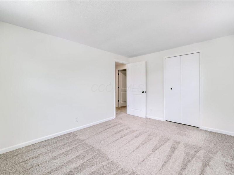 4556 Valleydale Way, Columbus, OH 43231 Photo 18