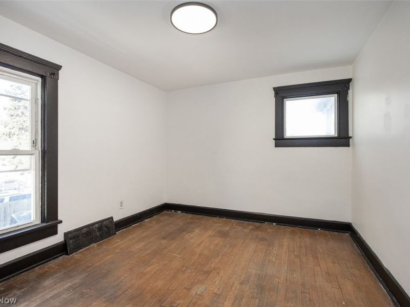 7610 Dearborn Avenue, Cleveland, OH 44102 Photo 10