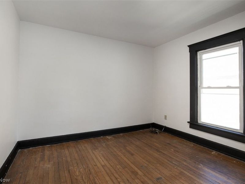 7610 Dearborn Avenue, Cleveland, OH 44102 Photo 13