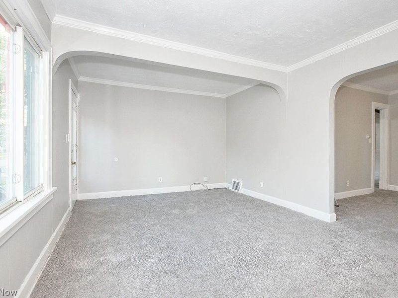 7610 Dearborn Avenue, Cleveland, OH 44102 Photo 29