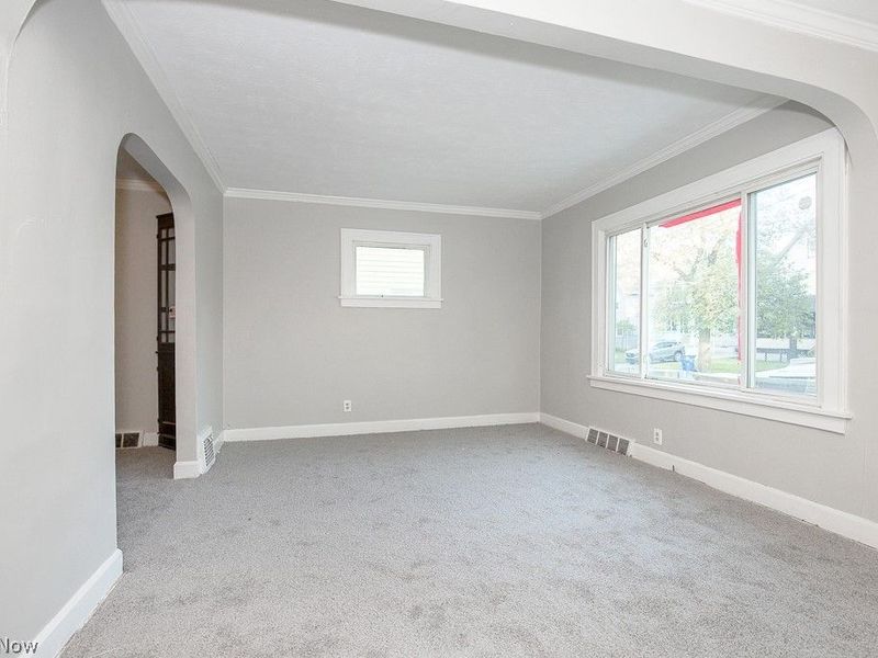 7610 Dearborn Avenue, Cleveland, OH 44102 Photo 31