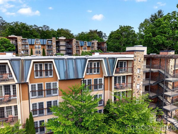 404 Bowling Park Road , Asheville, NC 28803