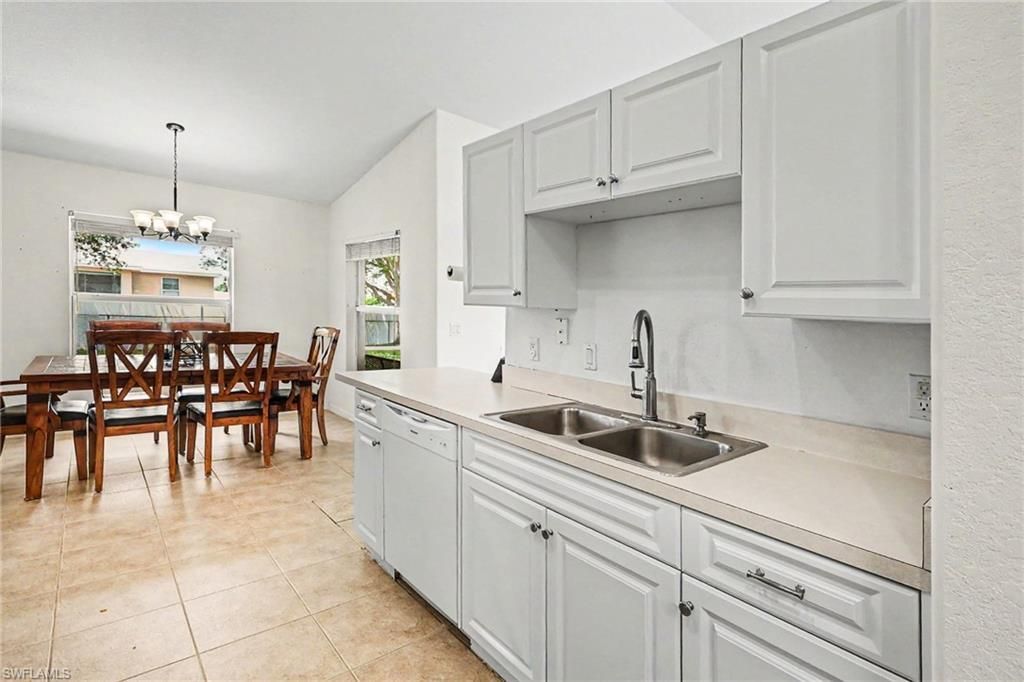 1419 NW 20th St, Cape Coral, FL 33993 Photo