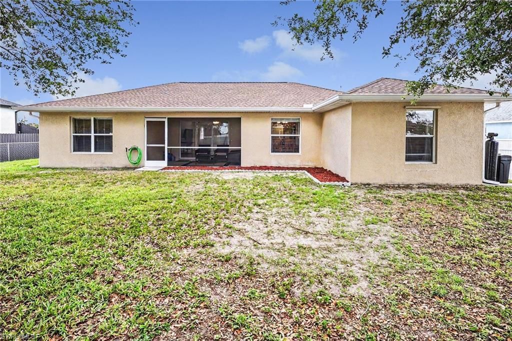 1419 NW 20th St, Cape Coral, FL 33993 Photo