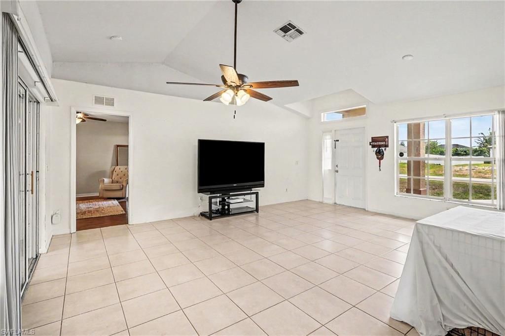 1419 NW 20th St, Cape Coral, FL 33993 Photo