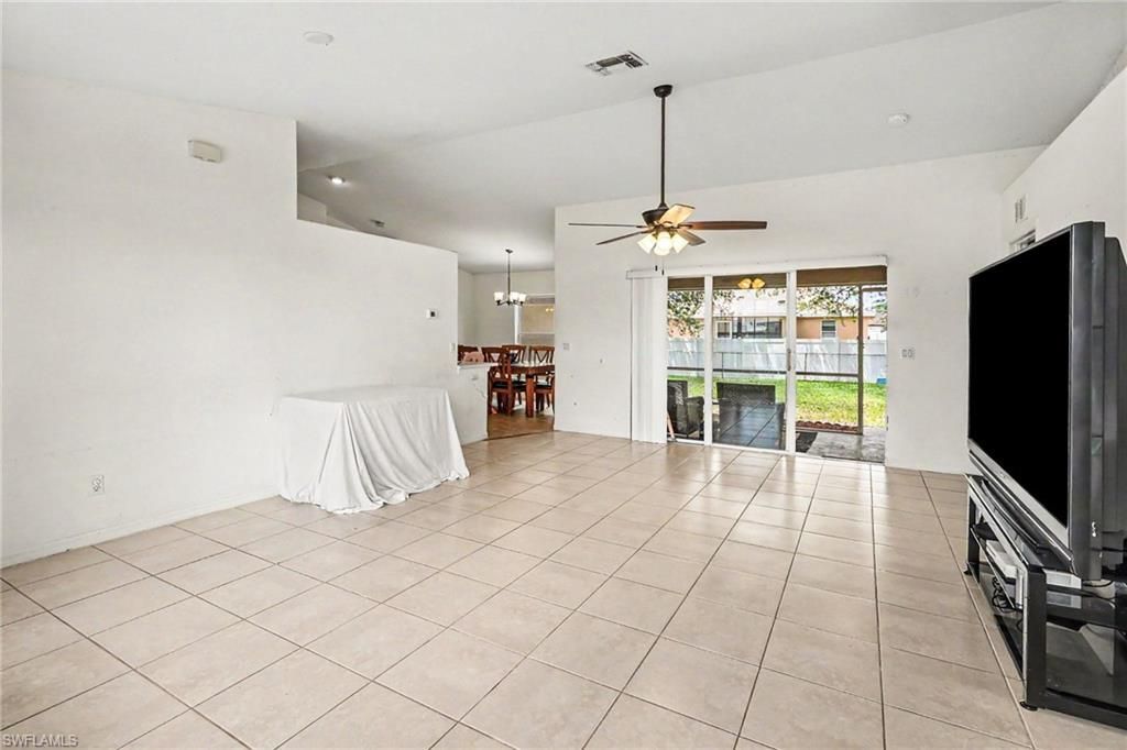 1419 NW 20th St, Cape Coral, FL 33993 Photo