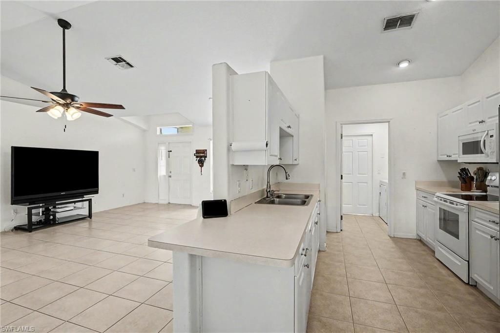 1419 NW 20th St, Cape Coral, FL 33993 Photo