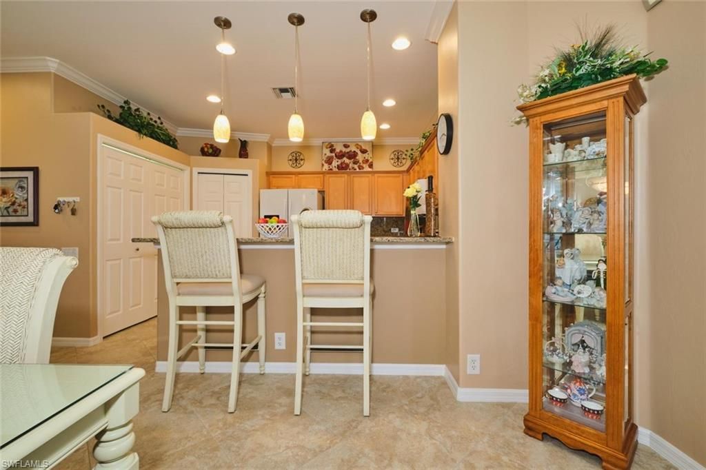 8780 Middlebrook Dr, Fort Myers, FL 33908 Photo