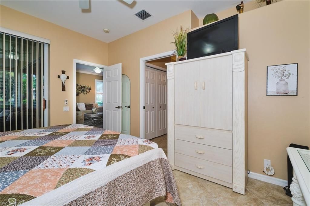 8780 Middlebrook Dr, Fort Myers, FL 33908 Photo