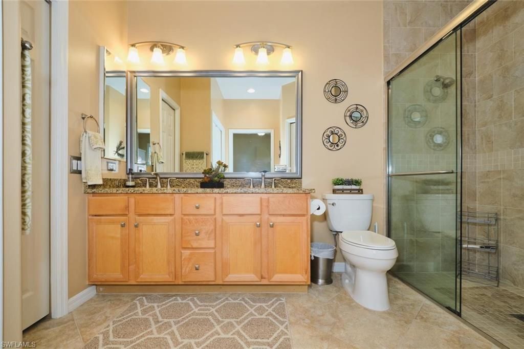 8780 Middlebrook Dr, Fort Myers, FL 33908 Photo