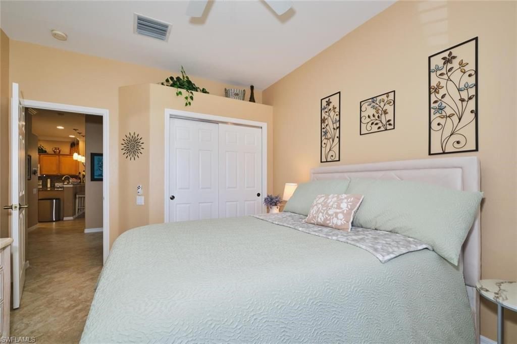 8780 Middlebrook Dr, Fort Myers, FL 33908 Photo