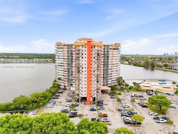 1301 NE Miami Gardens Dr , Unit 315W, Miami, FL 33179
