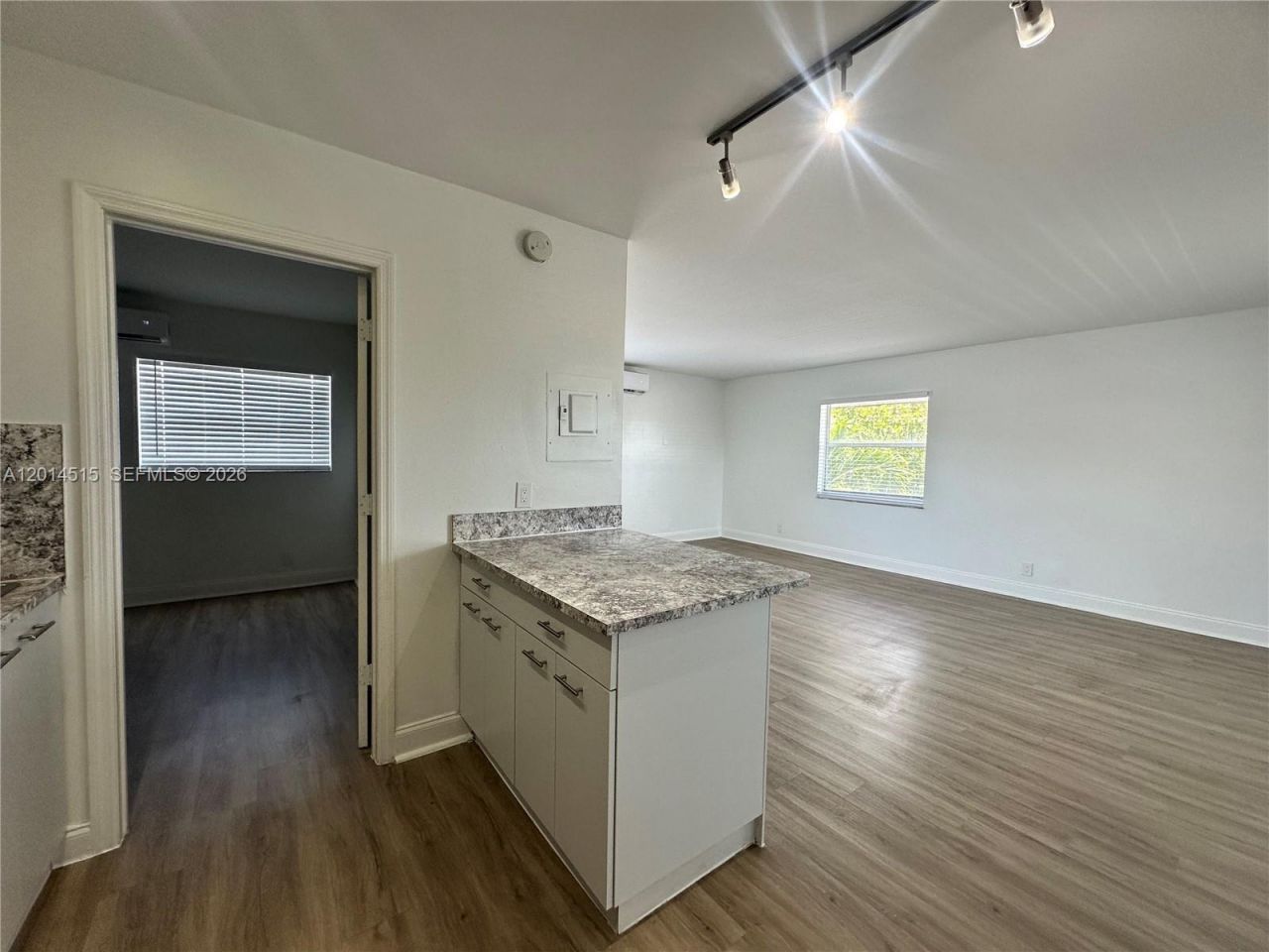 1413 N Dixie Hwy , Unit 4, Fort Lauderdale, FL 33304 Photo