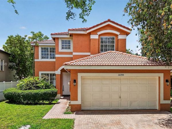 16398 SW 27th St , Miramar, FL 33027