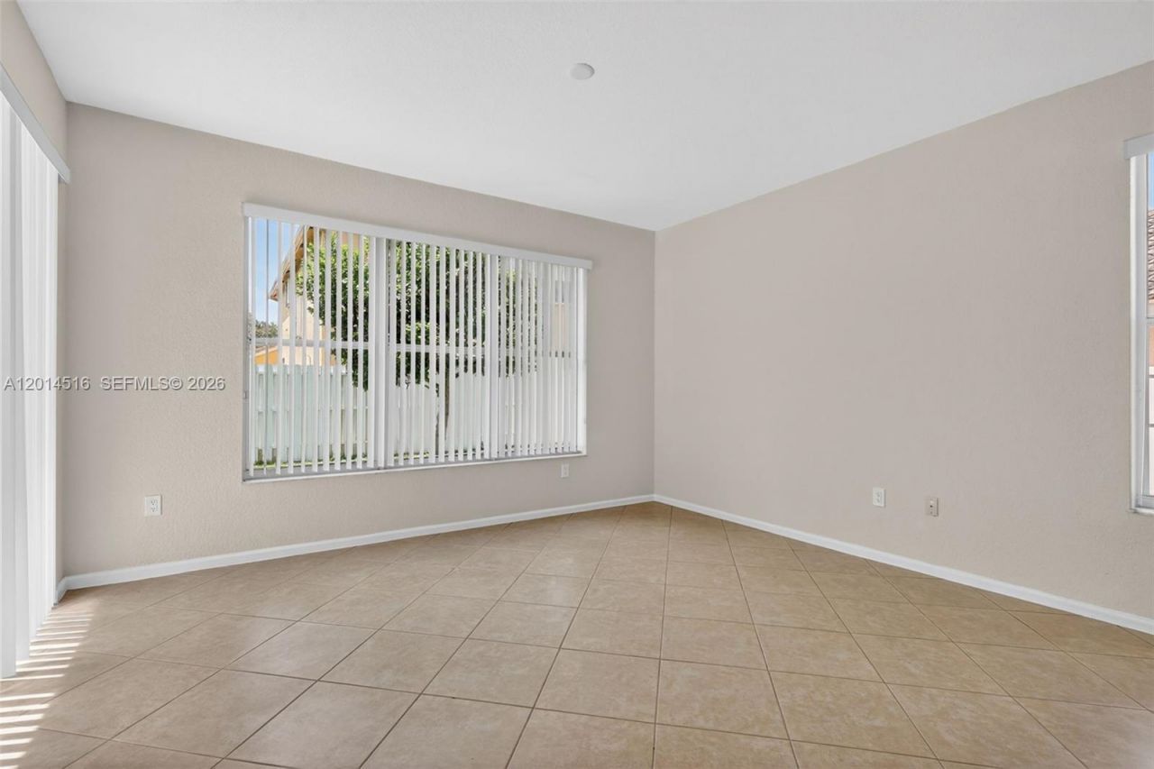 16398 SW 27th St, Miramar, FL 33027 Photo